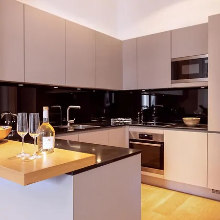 The Wellem Residences Lägenhetshotell 5*