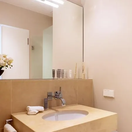 The Wellem Residences 5*